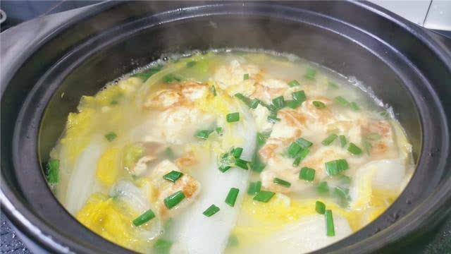 娱乐圈吃瓜酱鸡蛋汤,吃瓜酱鸡蛋汤背后的明星秘闻大揭秘